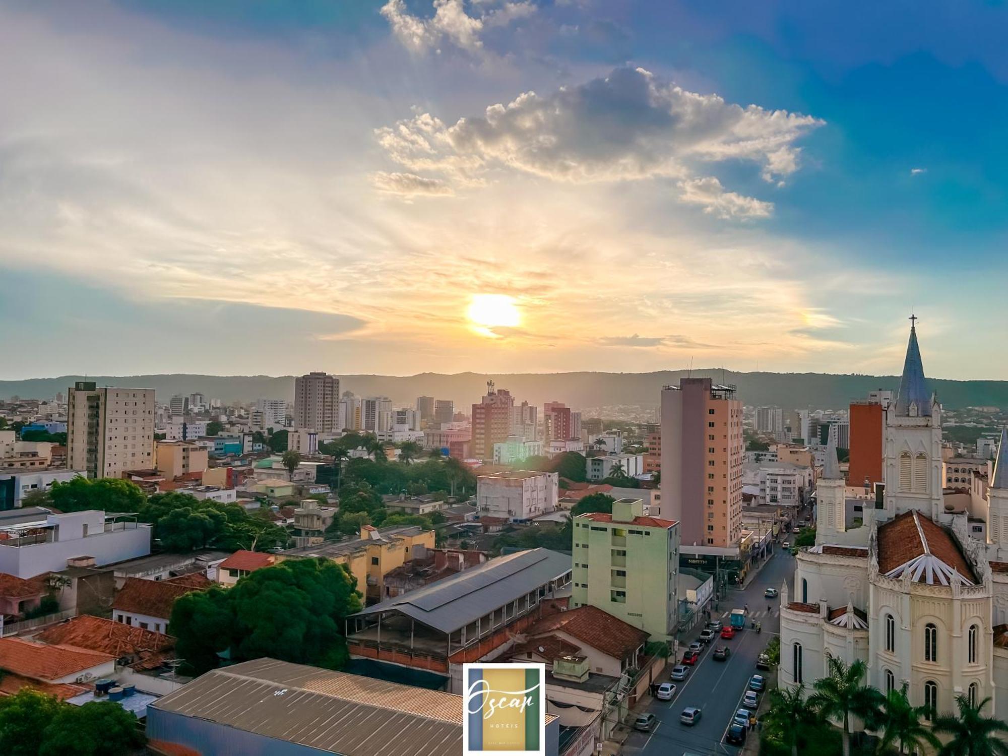 Hotel Oscar Gold Montes Claros Kültér fotó